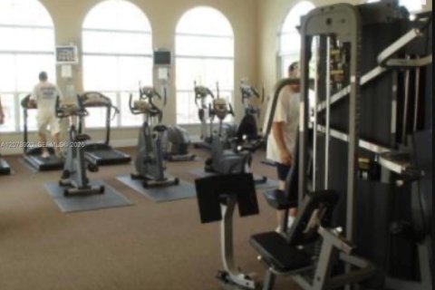 Touwnhouse à louer à Homestead, Floride: 3 chambres, 114.64 m2 № 2323828 - photo 4