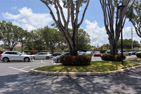 Copropriété à louer à Weston, Floride: 1 chambre, 78.5 m2 № 2168356 - photo 25