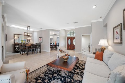 House in Tampa, Florida 5 bedrooms, 291.16 sq.m. № 1522850 - photo 14