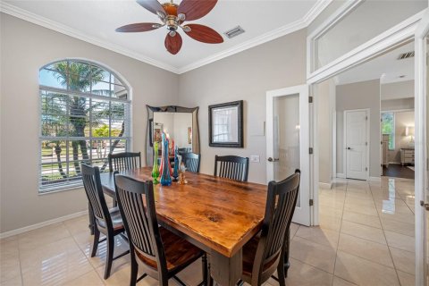 House in Tampa, Florida 5 bedrooms, 291.16 sq.m. № 1522850 - photo 12