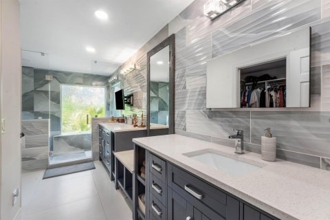 Villa ou maison à vendre à Jupiter, Floride: 4 chambres, 280.66 m2 № 2254585 - photo 20