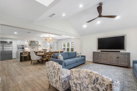 Villa ou maison à vendre à Jupiter, Floride: 4 chambres, 280.66 m2 № 2254585 - photo 8