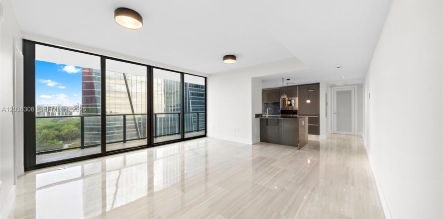 Condo in Miami, Florida, 2 bedrooms № 2154033