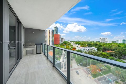 Condo in Miami, Florida, 2 bedrooms № 2154033 - photo 29