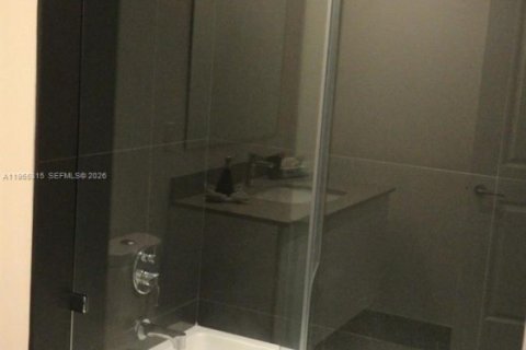 Condominio en alquiler en Miami, Florida, 53.88 m2 № 2010170 - foto 14