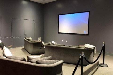 Condominio en alquiler en Miami, Florida, 53.88 m2 № 2010170 - foto 22