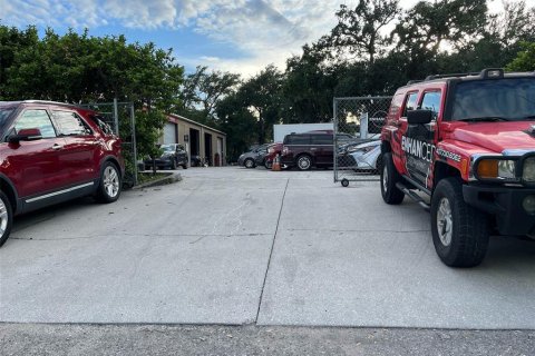 Commercial property in Orlando, Florida 522.58 sq.m. № 1840300 - photo 4