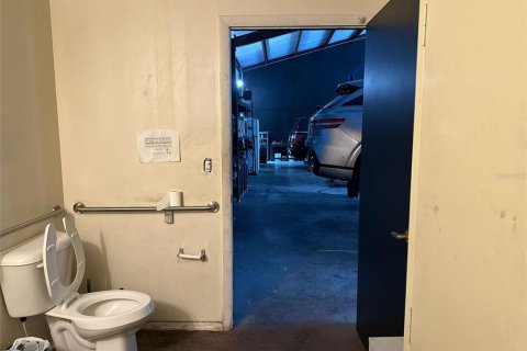 Commercial property in Orlando, Florida 522.58 sq.m. № 1840300 - photo 12