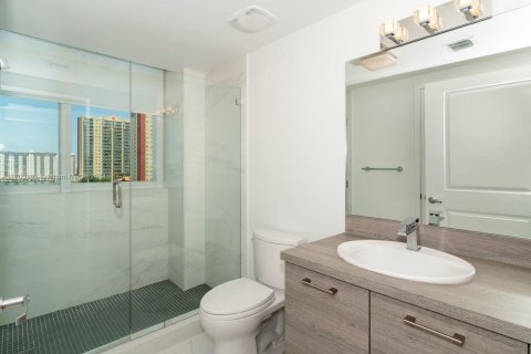 Copropriété à vendre à Sunny Isles Beach, Floride: 3 chambres, 158.4 m2 № 1979034 - photo 26