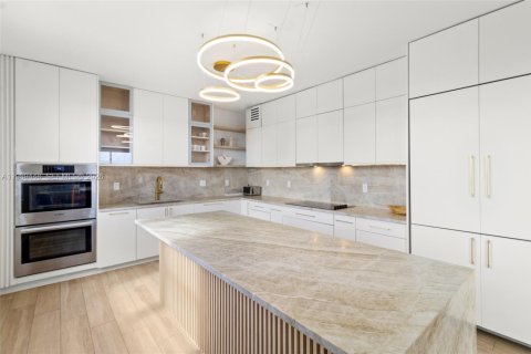 Condo à Hallandale Beach, Floride, 3 chambres  № 2091264