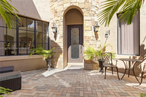 Villa ou maison à vendre à Wellington, Floride: 4 chambres, 332.22 m2 № 1922031 - photo 5