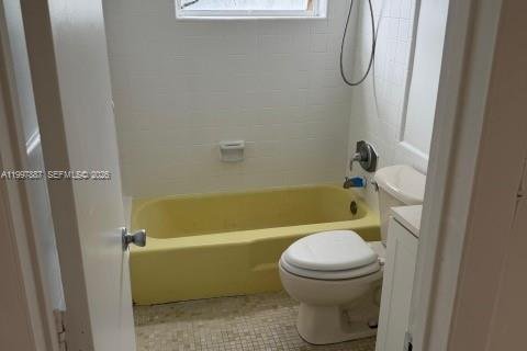 Apartment in North Miami Beach, Florida 2 bedrooms, 76.18 sq.m. № 2067439 - photo 11