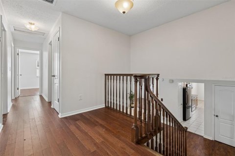 Купить виллу или дом в Сеффнер, Флорида 6 комнат, 223.99м2, № 2167015 - фото 30