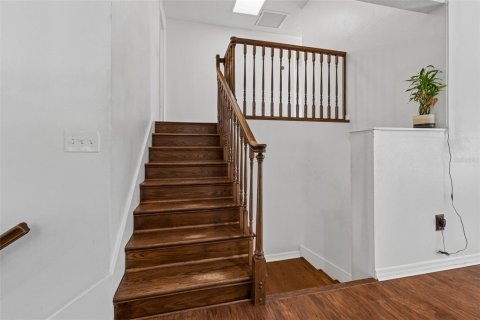 Купить виллу или дом в Сеффнер, Флорида 6 комнат, 223.99м2, № 2167015 - фото 29