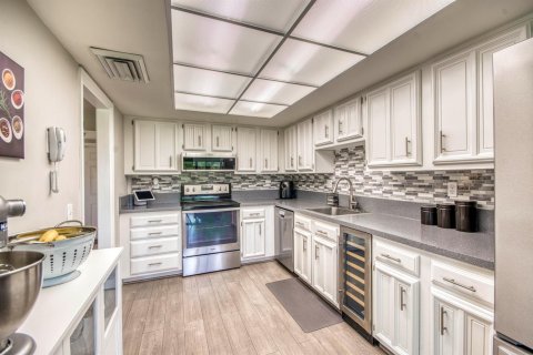 Copropriété à vendre à Palm Beach Gardens, Floride: 2 chambres, 121.24 m2 № 2188987 - photo 15