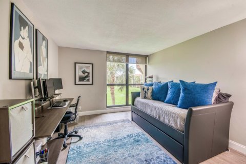 Copropriété à vendre à Palm Beach Gardens, Floride: 2 chambres, 121.24 m2 № 2188987 - photo 19