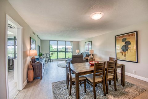 Copropriété à vendre à Palm Beach Gardens, Floride: 2 chambres, 121.24 m2 № 2188987 - photo 4