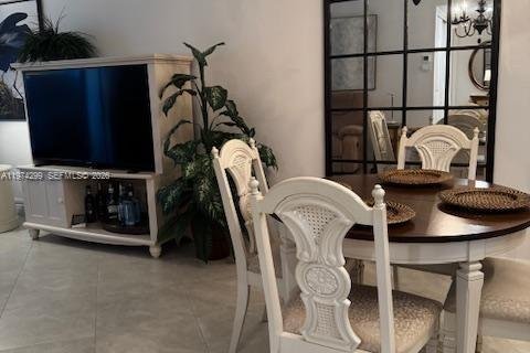 Купить кондоминиум в Лодердейл-Лейкс, Флорида 2 спальни, 87.7м2, № 2036530 - фото 15