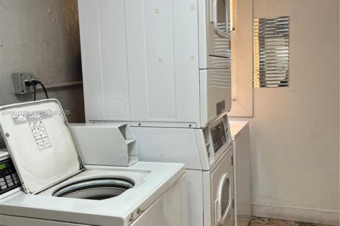 Appartement à louer à Miami Beach, Floride: 2 chambres № 1953244 - photo 13