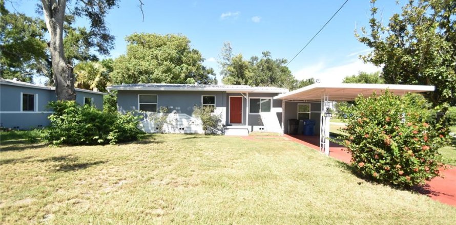Casa en Saint Petersburg, Florida 3 dormitorios, 106.28 m2 № 1915597