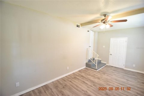Casa en alquiler en Saint Petersburg, Florida, 3 dormitorios, 106.28 m2 № 1915597 - foto 22