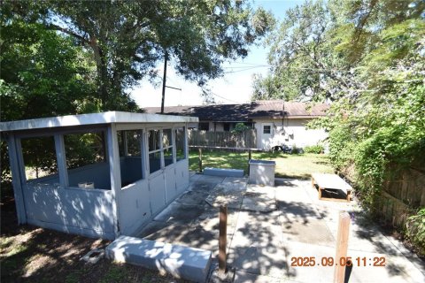 Casa en alquiler en Saint Petersburg, Florida, 3 dormitorios, 106.28 m2 № 1915597 - foto 24