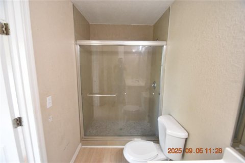 Casa en alquiler en Saint Petersburg, Florida, 3 dormitorios, 106.28 m2 № 1915597 - foto 15