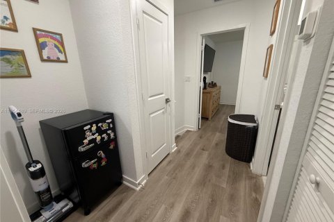 Touwnhouse à vendre à Homestead, Floride: 3 chambres, 120.96 m2 № 2010915 - photo 8