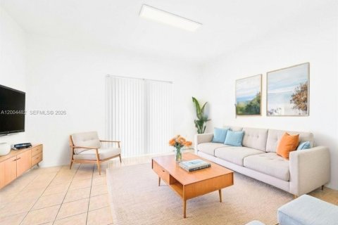 Купить кондоминиум в Дорал, Флорида 3 спальни, 131.92м2, № 2068582 - фото 6