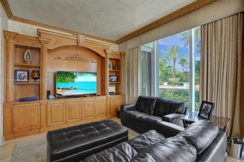 Condominio en venta en Aventura, Florida, 3 dormitorios, 227.61 m2 № 1867546 - foto 27