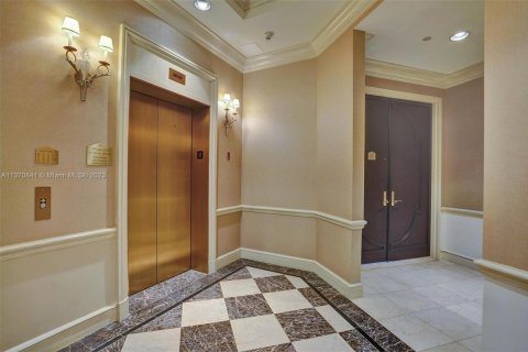 Condominio en venta en Aventura, Florida, 3 dormitorios, 227.61 m2 № 1867546 - foto 18