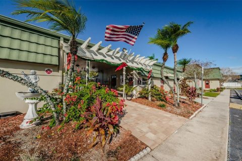 Condo in Clearwater, Florida, 2 bedrooms  № 2391379 - photo 29