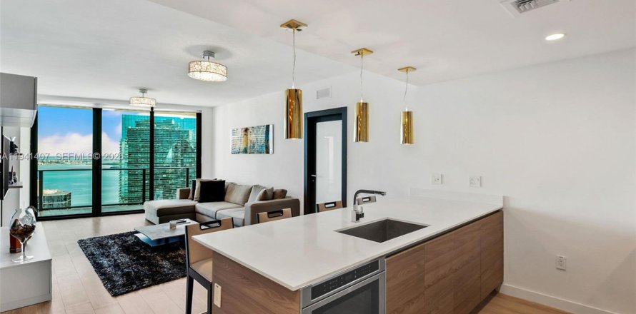 Condo à Miami, Floride, 2 chambres № 1998408