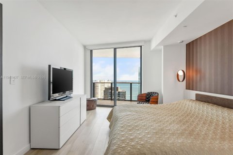 Copropriété à vendre à Miami, Floride: 2 chambres, 101.08 m2 № 1998408 - photo 17