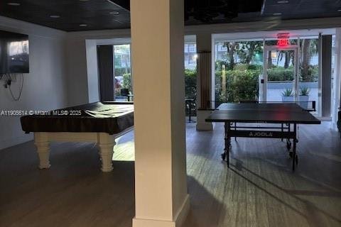 Снять в аренду кондоминиум в Норт-Бей-Виллидж, Флорида 1 спальня, 87.33м2, № 1956236 - фото 17