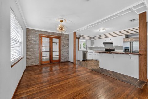 Купить виллу или дом в Орландо, Флорида 5 комнат, 128.48м2, № 2095715 - фото 12