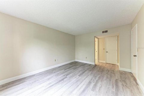 Condominio en alquiler en Bradenton, Florida, 2 dormitorios, 97.55 m2 № 1908855 - foto 24