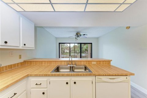 Condominio en alquiler en Bradenton, Florida, 2 dormitorios, 97.55 m2 № 1908855 - foto 10