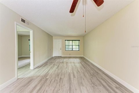 Condominio en alquiler en Bradenton, Florida, 2 dormitorios, 97.55 m2 № 1908855 - foto 19