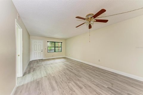 Condominio en alquiler en Bradenton, Florida, 2 dormitorios, 97.55 m2 № 1908855 - foto 16