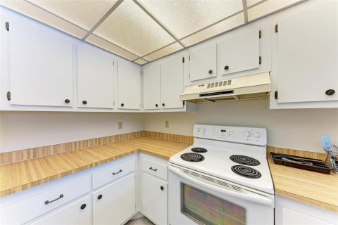 Condominio en alquiler en Bradenton, Florida, 2 dormitorios, 97.55 m2 № 1908855 - foto 4