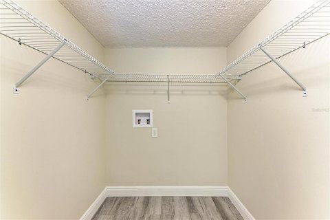 Condominio en alquiler en Bradenton, Florida, 2 dormitorios, 97.55 m2 № 1908855 - foto 17