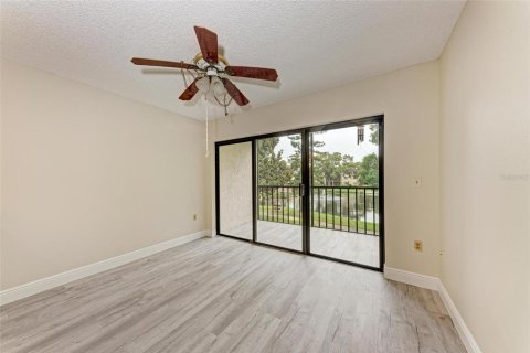 Condominio en alquiler en Bradenton, Florida, 2 dormitorios, 97.55 m2 № 1908855 - foto 12