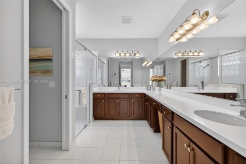 Casa en venta en Port St. Lucie, Florida, 3 dormitorios, 162.86 m2 № 2006642 - foto 19