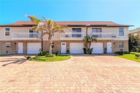Villa ou maison à vendre à New Smyrna Beach, Floride: 2 chambres, 149.39 m2 № 1734897 - photo 1