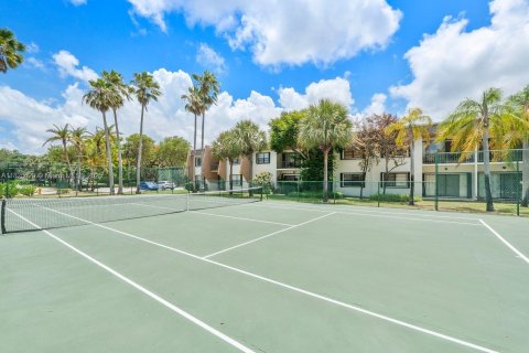Condo in Pinecrest, Florida, 2 bedrooms  № 1794098 - photo 16