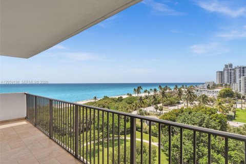 Copropriété à vendre à Hollywood, Floride: 3 chambres, 184.88 m2 № 2181274 - photo 17