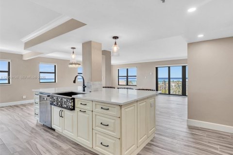 Copropriété à vendre à Hollywood, Floride: 3 chambres, 184.88 m2 № 2181274 - photo 6