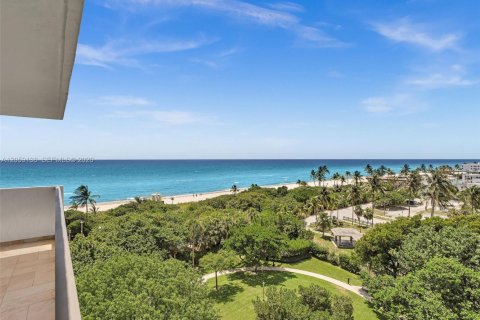 Copropriété à vendre à Hollywood, Floride: 3 chambres, 184.88 m2 № 2181274 - photo 20