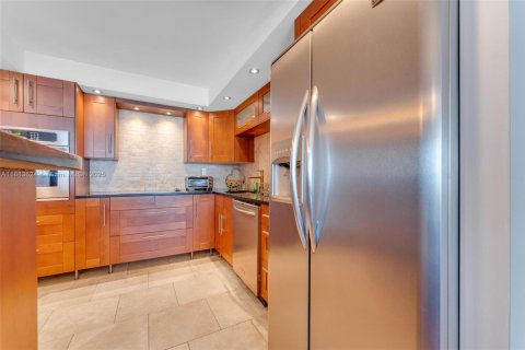 Copropriété à vendre à Aventura, Floride: 1 chambre, 93.37 m2 № 1930116 - photo 13